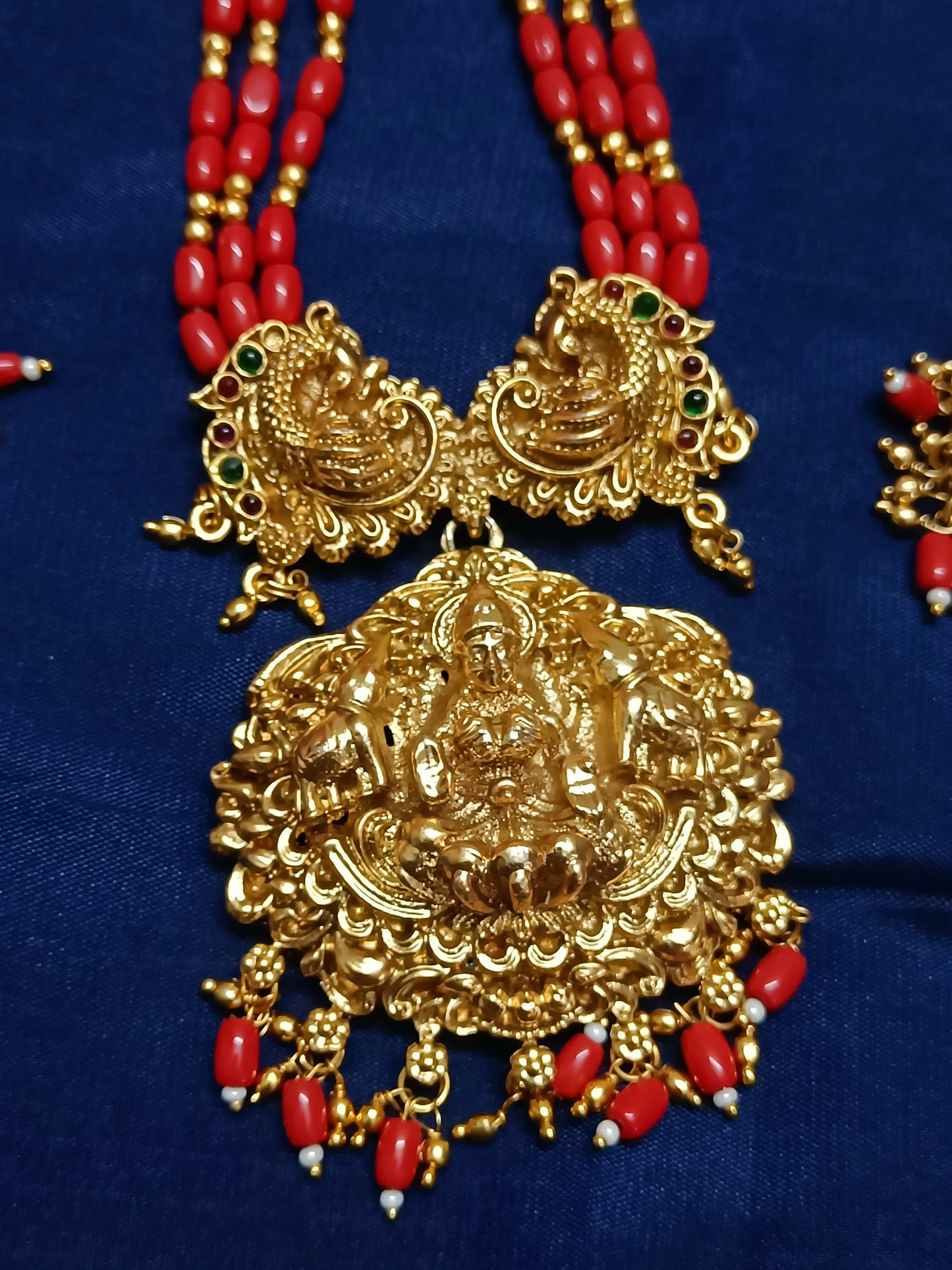 Premium Quality Coral Beads Jewellery Set