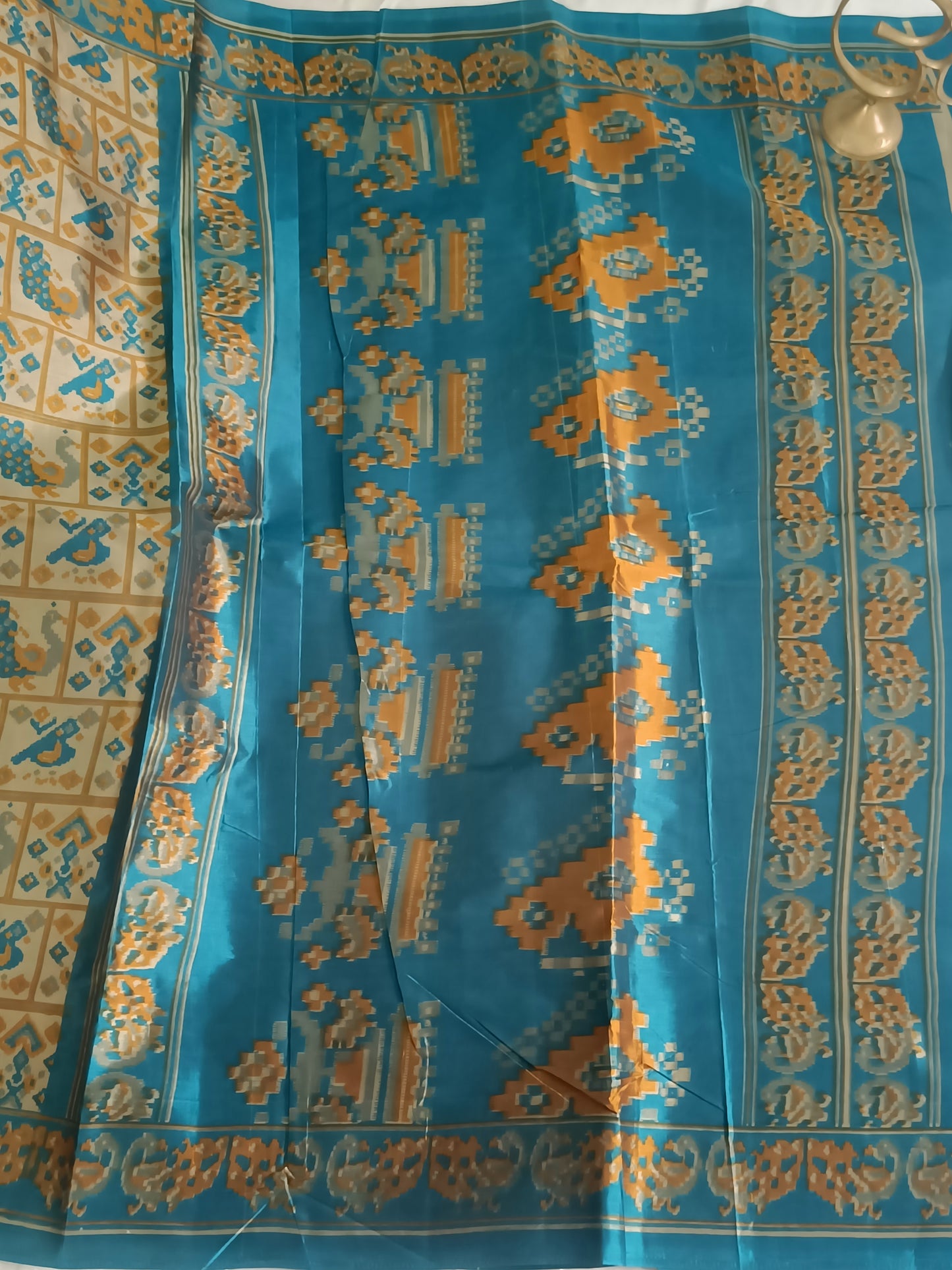 Rama green Ikkat art silk saree (Cotton-Silk)