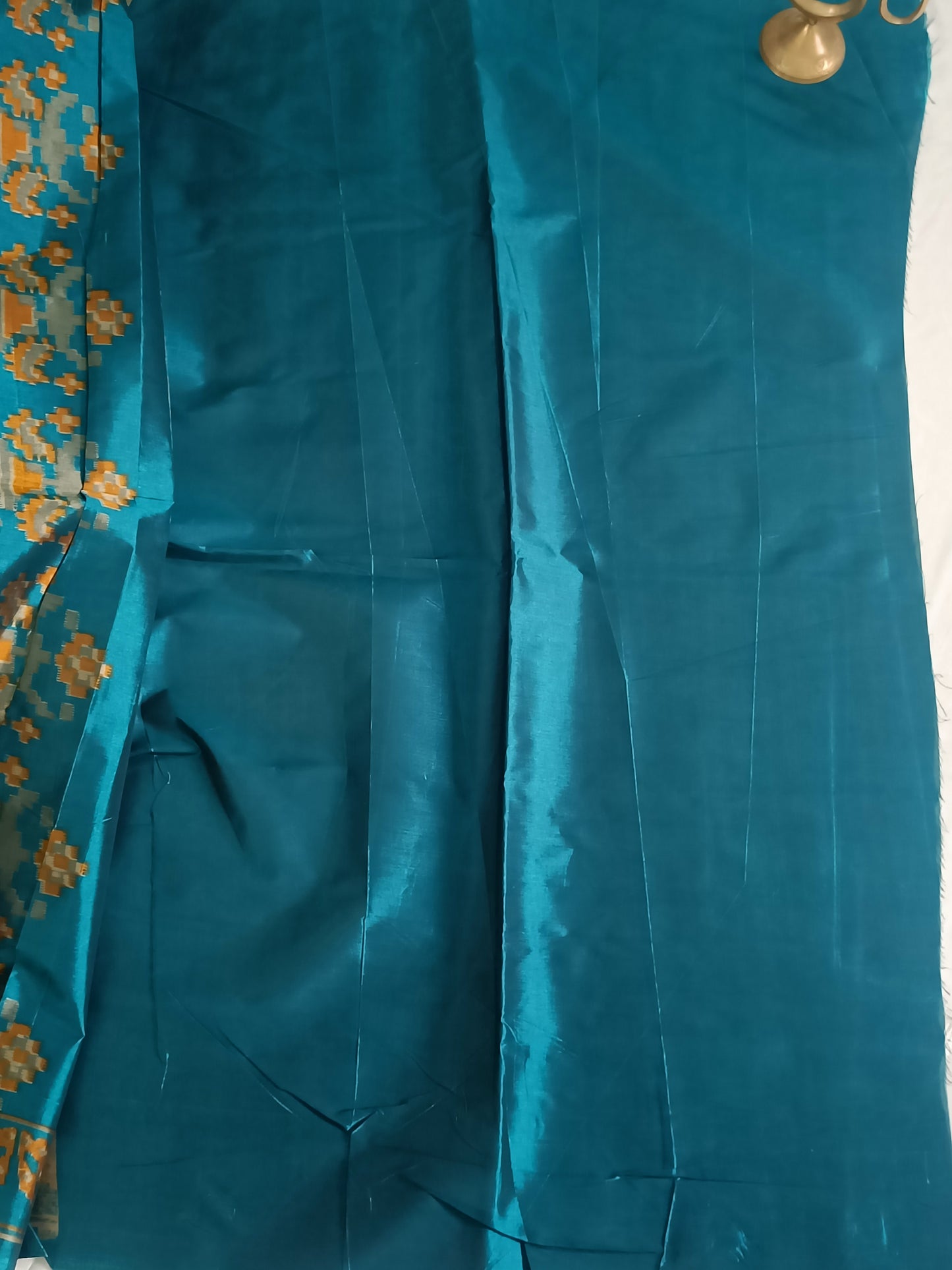 Rama green Ikkat art silk saree (Cotton-Silk)